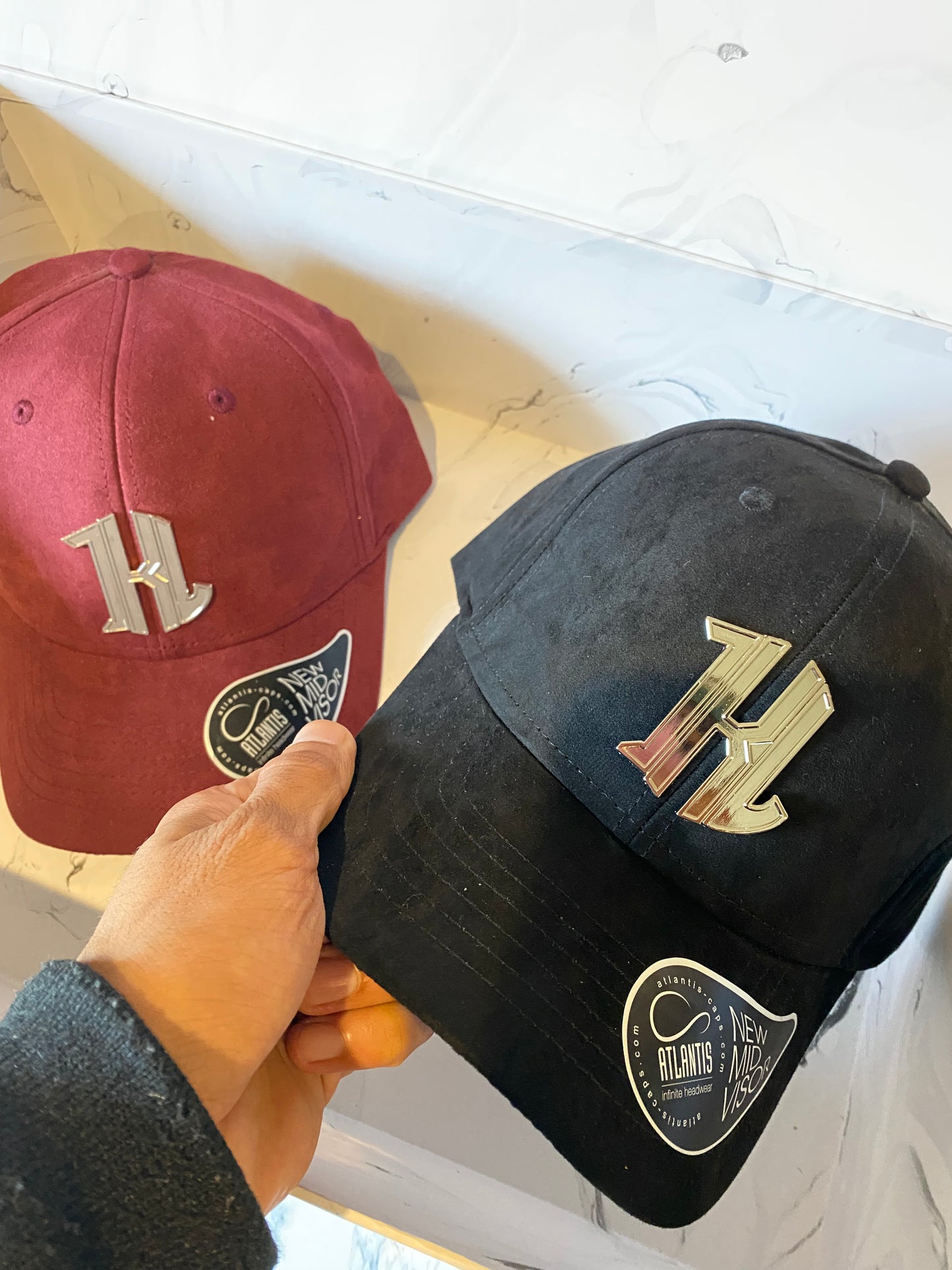 1KL Metal Logo Suede Cap