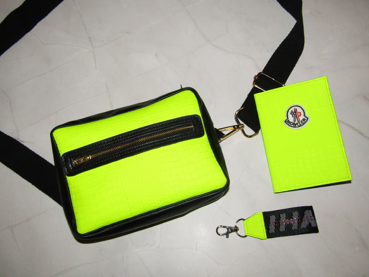 Custom Cross Body Bags | ONEKIND