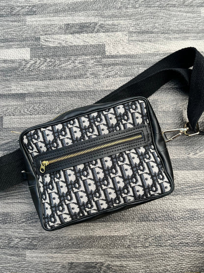 Custom Cross Body Bags | ONEKIND