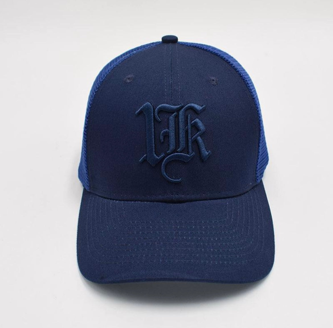 1K Retro Trucker Caps - Midnight Black & Deep Navy